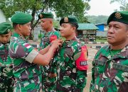 Satgas Pamtas Yonarmed 10/ Bradjamusti Gelar Acara Kenaikan Pangkat di Daerah Penugasan