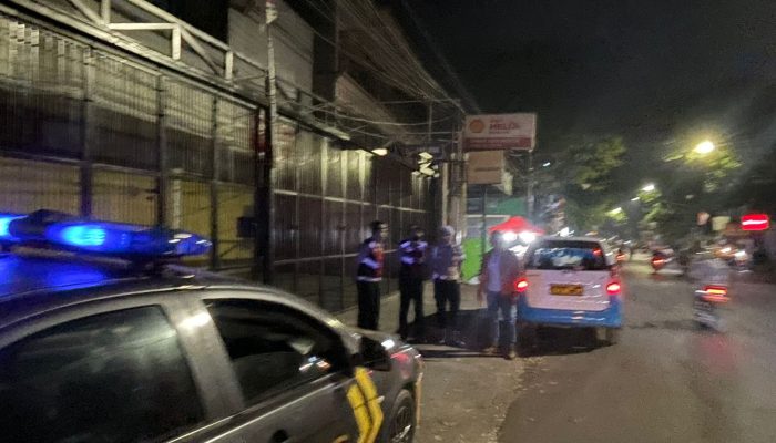 Polres Cimahi Polda Jabar, Patroli Antisipasi C3 Malam Hari Di Jalur Lembang Anggota Sat Samapta