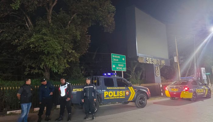Polres Cimahi Polda Jabar, Personel Polsek Lembang Giat Kamtibmas Dini Hari Di Wilkum Polsek Lembang
