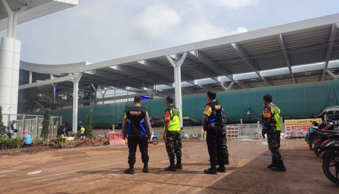 POLDA JABAR HIMBAU MASYARAKAT JAGA SARANA PRASARANA KERETA CEPAT JAKARTA BANDUNG