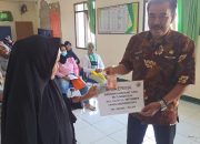 Desa Sindanglaya Melaksanakan Pembagian Bantuan Lansung Tunai BLT DD Tahap 3 Kepada Masyarakat Desa Sindanglaya