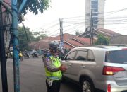 Unit lantas Polsek Ujungberung dan staf gabungan giat gatur pagi