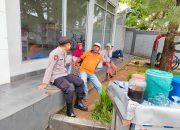 Bhabinmas Polsek Cipatujah melaksanakan kegiatan Silaturahmi Kamtibmas