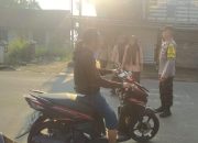 Polres Cimahi Polda Jabar, Pengaturan Lalin Pagi Hari Di Titik Rawan Anggota Polsek Cikalongwetan Di Wilayah Cikalongwetan