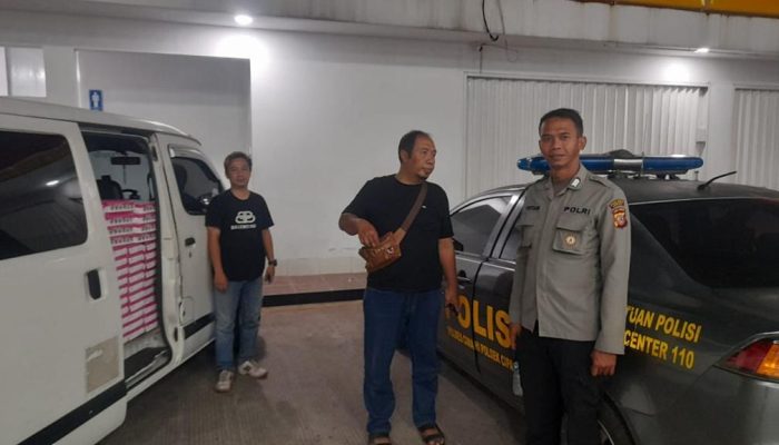 Polres Cimahi Polda Jabar, Polsek Cipatat Tingkatkan Patroli Dini Hari Di Wilayah Binaan Polres Cimahi Mencegah Aksi Kejahatan Jalanan C3