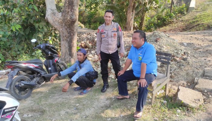 Polsek Cikalong Giat Patroli Siang Himbau Warga Waspada Potensi Kejahatan