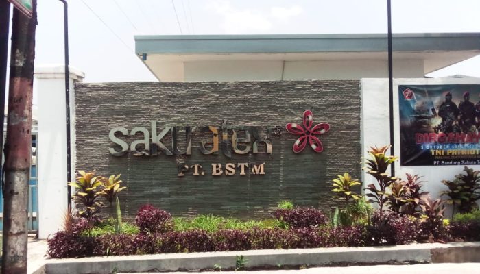 Konpensasi Tidak Jelas Sebagian Eks Karyawan PKWT PT BSTM Minta Dibayar Sesuai Aturan