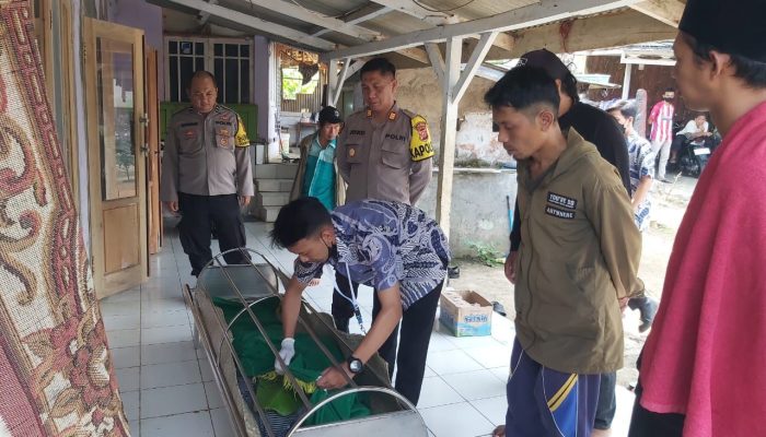 Kabid Humas Polda Jabar : Polisi Evakuasi Jasad Tukang Batu di Nyalindung Sukabumi yang Diduga Tewas Akibat Peledak Buatan