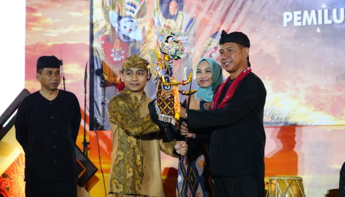 Panggung Hiburan Rakyat TNI – POLRI Ngajaga Lembur Pemilu Damai, Indonesia Maju