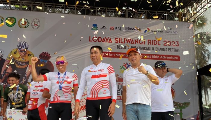 Doorprize Sepeda Motor oleh Kapolda Jabar – LODAYA SILIWANGI RIDE 2023