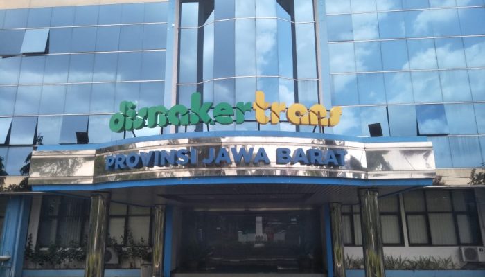 Kepala Bidang Pengawasan Ketenagakerjaan Disnakertrans provinsi Jabar Terima dan akan menindaklanjuti Aduan Eks Karyawan PKWT PT.BSTM