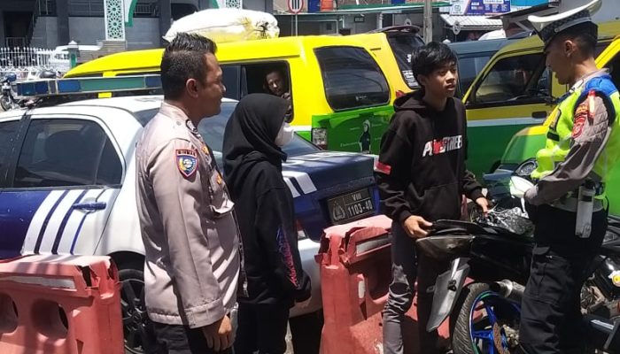 Penertiban Knalpot Tidak Standar Oleh Polsek Limbangan Polres Garut