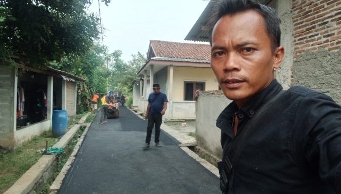 Jalan Lingkungannya Dibangun, Warga Palasari Apresiasi Kinerja PT.Wiradja Surya Kencana