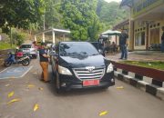 Polres Sukabumi Berhasil mencegah dugaanperdagangan orang ( People Smuggling) ke Australia, 4 Warga Banglades Diserahkan ke Imigrasi Kabupaten Sukabumi