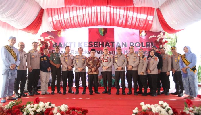 PUSDOKES POLRI GELAR BAKTI KESEHATAN PASCA BENCANA DI WILAYAH KAB. CIANJUR