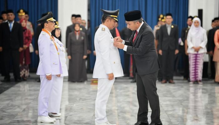 Kapolda Jabar Hadiri Pelantikan Bupati Karawang, Penjabat Bupati Kuningan dan Penjabat Walikota Banjar