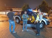 Personil Piket Polsek Rancaekek patroli KRYD malam Pastikan kamtibmas aman dalam rangka Ops Mantap Brata 2023-2024