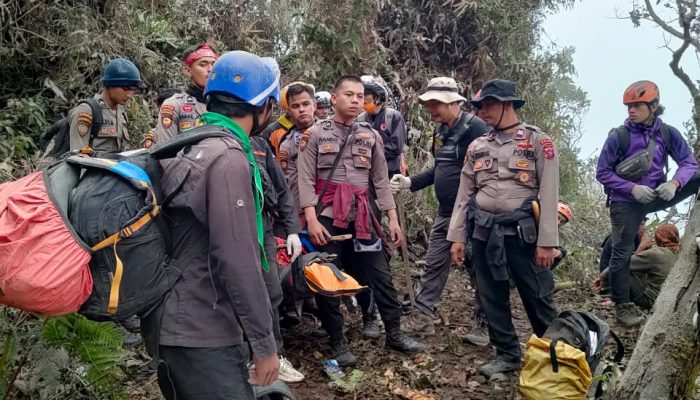 Seluruh Pendaki Gunung Marapi Yang Terdata Ditemukan