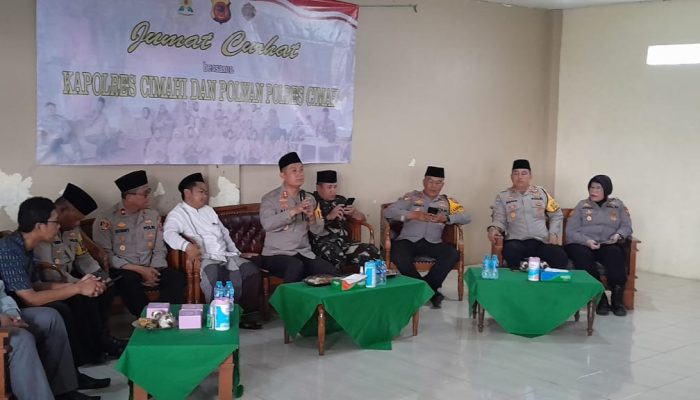 Kapolres Cimahi Bersama Dandim 0609/Cimahi Genggelar Kegiatan Jumat Curhat di Pesantren Al Musyahadah
