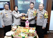 WAKAPOLDA JABAR HADIRI VICON DARI AS LOG POLRI DALAM PERINGATAN HUT LOGISTIK POLRI YANG KE 76 TAHUN 2023