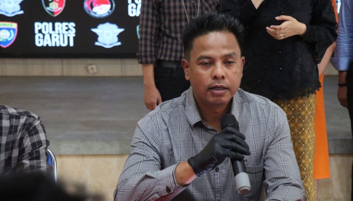Kabid Humas Polda Jabar : Polisi Ciduk Diduga Pelaku Pembunuhan di Sungai Cikamiri