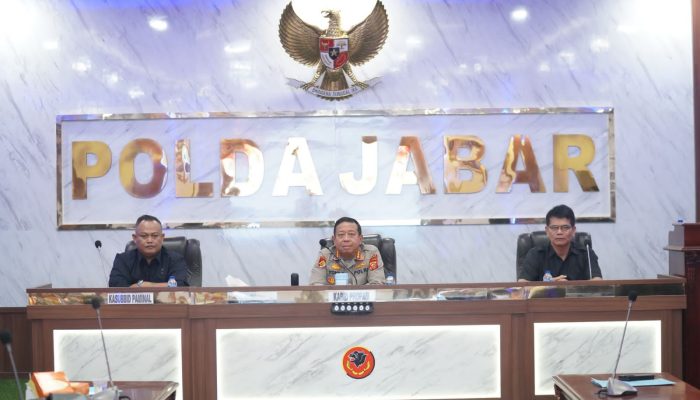 Pelatihan Peningkatan Kemampuan Personel Paminal Bid Propam Polda Jabar