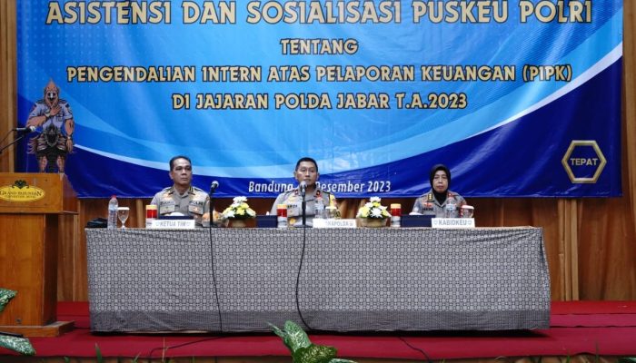 WAKAPOLDA JABAR BUKA KEGIATAN ASISTENSI DAN SOSIALISASI TENTANG PENGENDALIAN INTERN ATAS PELAPORAN KEUANGAN DI LINGKUNGAN POLRI T.A 2023