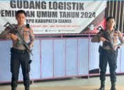 Kabid Humas Polda Jabar : Polisi Pengamanan Penjagaan Gudang Logistik KPU Kabupaten Ciamis di Cisadap