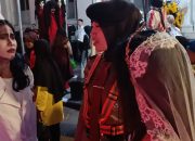 JAGA KAMTIBMAS AMAN KONDUSIF, DITPAMOBVIT POLDA JABAR PATROLI DIALOGIS DI PUSAT KERAMAIAN KOTA BANDUNG