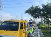 Polres Cimahi Polda Jabar, Pemantauan Arus Lalu Lintas Sore Sepanjang Jalur Cimahi Hingga Bandung Barat Oleh Anggota Sat Lantas