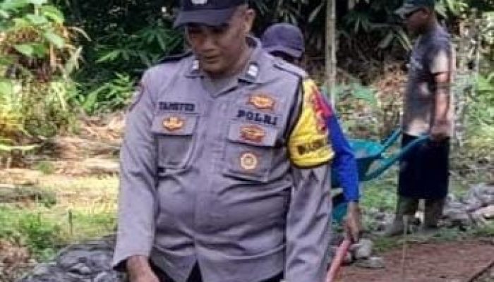 Kabid Humas Polda Jabar : Ops Mantap Brata, Polisi Patroli Dialogis ke Warga Pabrik