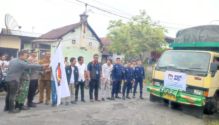 Wakapolres Pematangsiantar Hadiri Pelepasan Distribusi Logistik Pemilu Tahun 2024