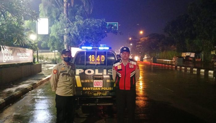 Tekan Angka Kriminalitas, QR Polsek Babakan Ciparay Lakukan Giat Rutin Yanmas Malam Bandung Kota Kembang