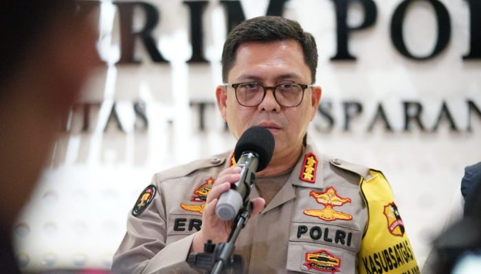 Polri Bekerja Sama Imigrasi Tangkap DPO Interpol WN Jepang di Batam