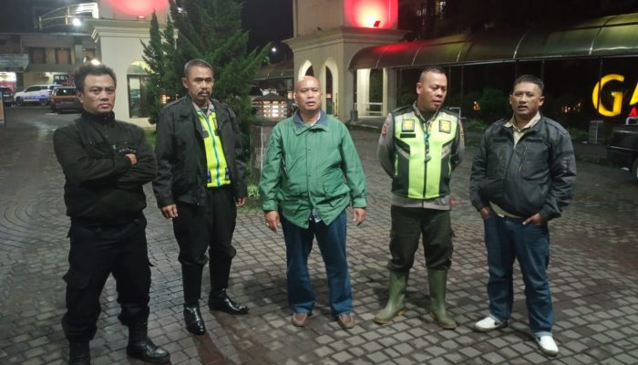 Patroli Kryd dan patroli dialogis tiga pilar Secara Hunting seputaran Jalan Ahmad Yani