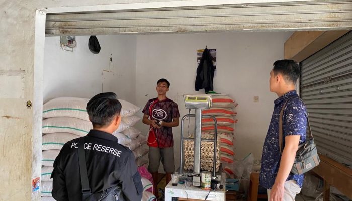 Kabid Humas Polda Jabar : Jaga Stabilisasi Harga Jelang Ramadan, Polisi Pantau Harga Beras di Pasaran