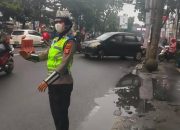 Berikan Pelayanan Kepada Masyarakat, Personil Polsek Lengkong Laksanakan Kegiatan Gatur Pagi