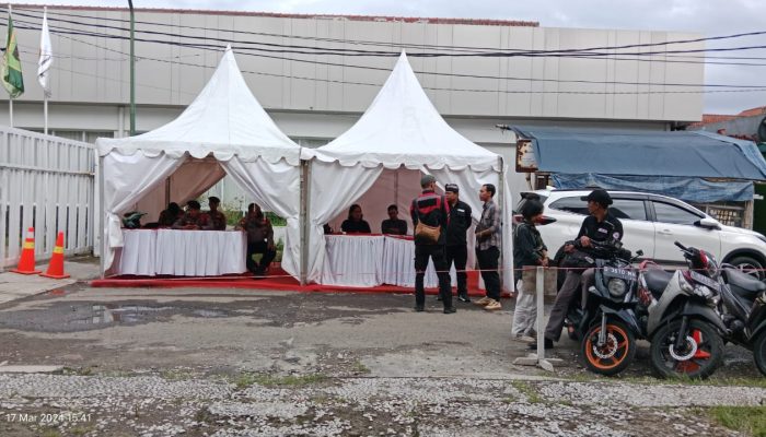 Ngeri ! KPU Jabar Batasi Wartawan Masuk di Rapat Pleno Terbuka