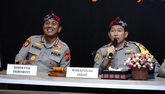 WAKAPOLDA JABAR BUKA RAKERNIS POLISI PARIWISATA DARI DIREKTORAT PENGAMANAN OBJEK VITAL (PAM OBVIT) POLDA JABAR T.A 2024