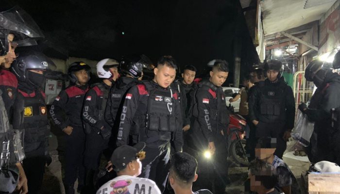 Kabid Humas Polda Jabar : Tim Patroli Presisi Polisi Bubarkan Sekelompok Pemuda Yang Berkelahi Di Muka Umum