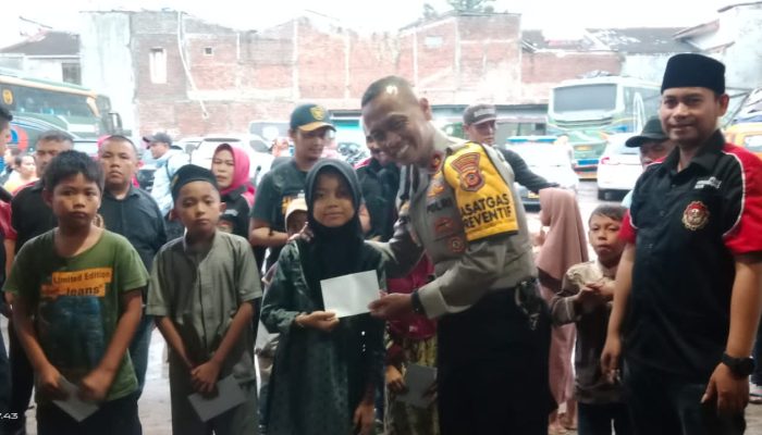 Kompol Asep Saepudin, S.Pd., M.H Apresiasi Baksos Forkom Potmas Kiaracondong
