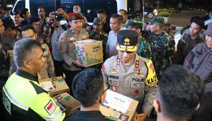 MALAM TAKBIRAN, KAPOLDA JABAR BERSAMA FORKOPIMDA TINJAU POSPAM