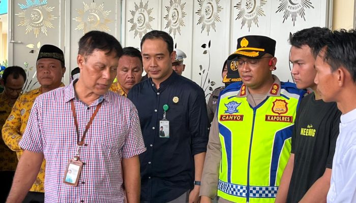 Polres Batang Lakukan Pengawalan Jenazah dan Layanan Trauma Healing