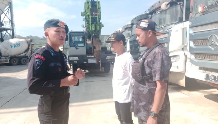 Arahan Kamtibmas Brimob Jabar Kepada Securty KCIC Plered Purwakarta Tentang Pentingnya Menjaga Harkamtibmas 