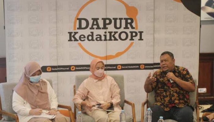 Survei KedaiKOPI: Mayoritas Masyarakat Puas Rekayasa Lalu Lintas yang Dilakukan Polri saat Arus Mudik