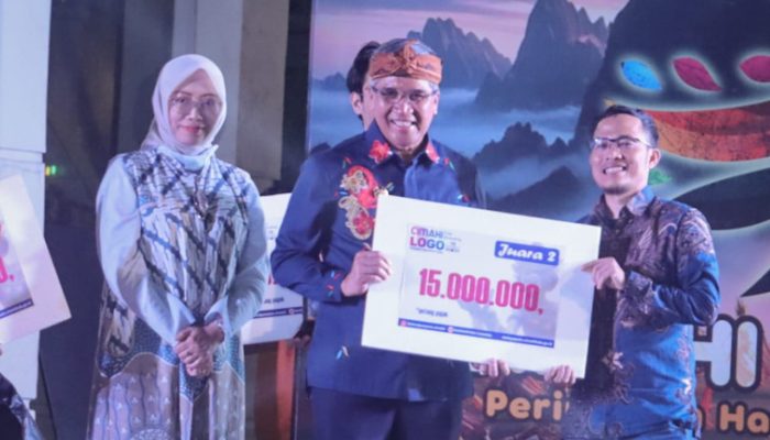 Pemkot Cimahi Berikan Anugrah Pemenang lomba City Branding Kota Cimahi Tahun 2024
