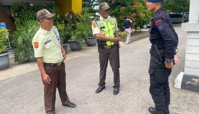 Brimob Jawa Barat Berikan Pesan Harkamtibmas kepada Securty Bank Bri