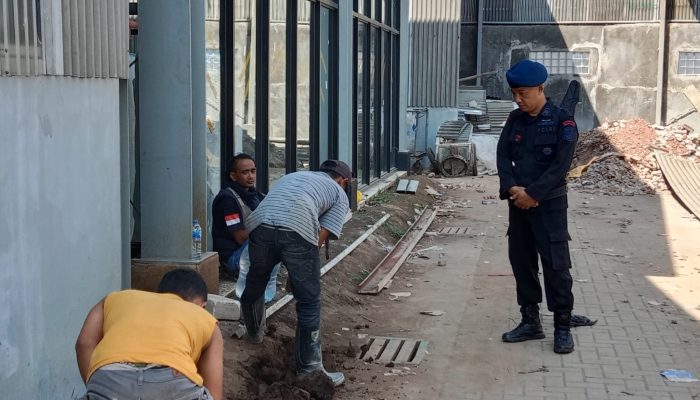 Brimob Jawa Barat Laksanakan Patroli Harkamtibmas di Kawasan Industri Rancaekek
