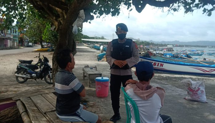 Brimob Jawa Barat Melaksanakan Patroli Harkamtibmas dan  Monitoring Perkembangan Situasi 