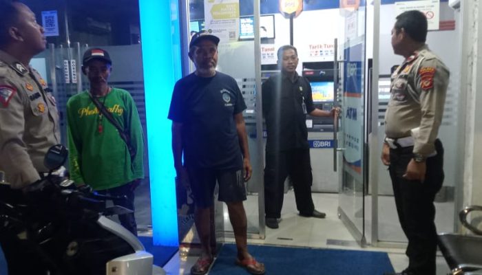 Kabid Humas Polda Jabar : Antisipasi Kriminalitas, Polisi Patroli Biru KRYD di Daerah Rawan Kejahatan